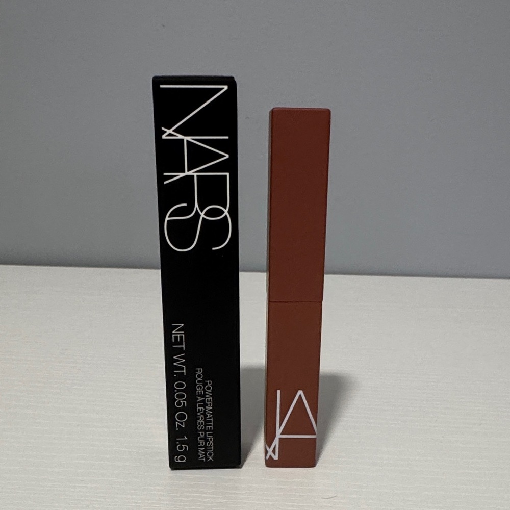 NARS Powermatte Lipstick - Picture 4 of 6